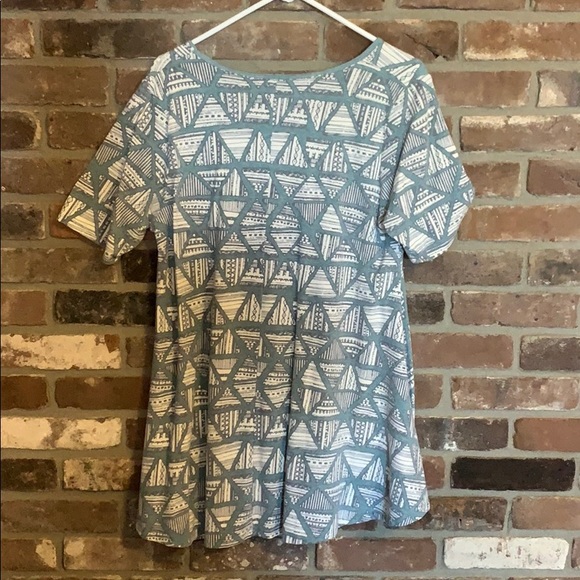 LuLaRoe perfect tee - Picture 5 of 7